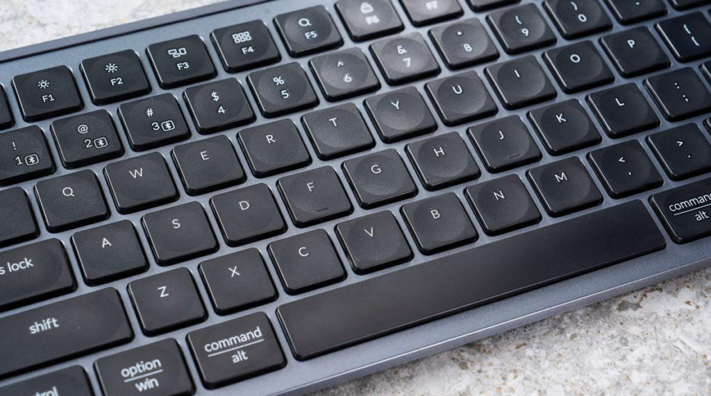 Keychron B6 Pro 시저 방식 키캡